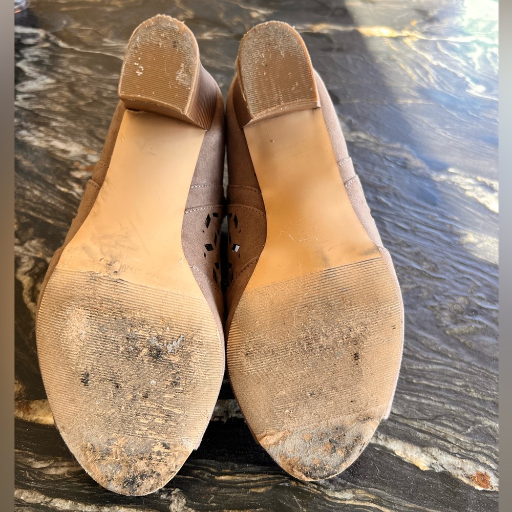 Madden Girl Bright Peep Toe Chop Out Booties - Picture 9 of 10